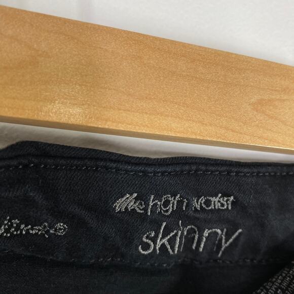 7 For All Mankind The High Waist Black Denim Skinny Jeans Women's Size 26 - Picture 7 of 10